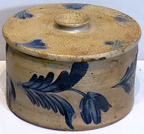 Cake crock with lid
