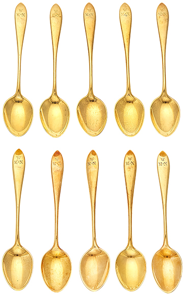 Ten gold demitasse spoons by Gorham for J. E. Caldwell & Co., Philadelphia, brought $5760 (est. $4000/6000). The 14k gold spoons retain the initials “W / M N” and a maker’s mark. They had been the property of the founder of a Brooklyn, New York, department store. 