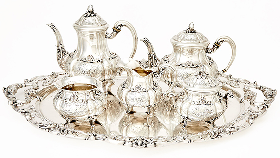 This 20th-century silver tea and coffee service by Fratelli Peruzzi, Florence, Italy, from the estate of LeGrand Mellon sold for $3200 (est. $1500/2500). The lot included a Reed & Barton silver-plated double-handle tray.