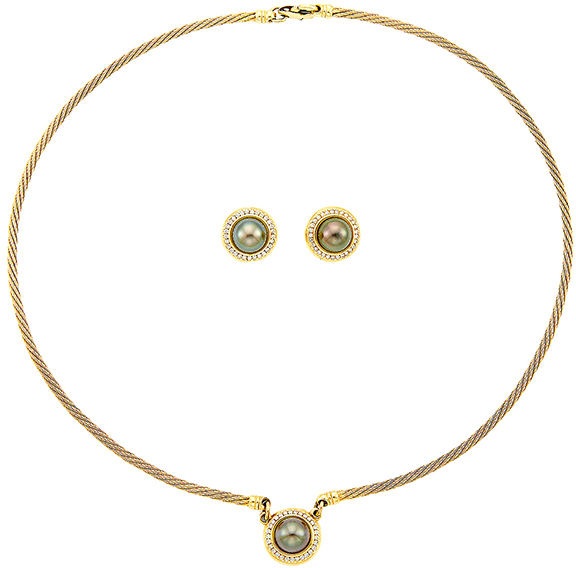 The 14k gold necklace, 18