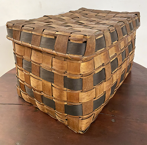 Covered storage basket (1177.1) from the Historic Huguenot Street permanent collection. 