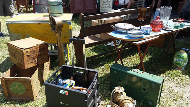 Round Lake Antique & Vintage Festival