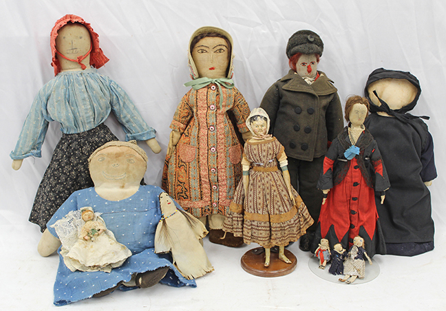 Superb collection of antique rag dolls plus nice papier-mache & Native American examples