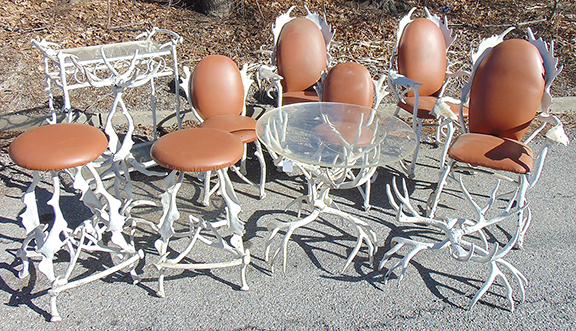 Large selection of antler furniture, manner of Arthur Court