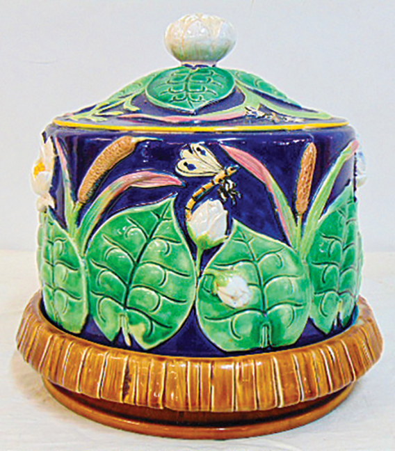 George Jones style Majolica covered cheese server