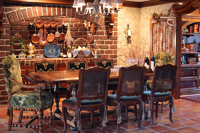 Rivich Auctions