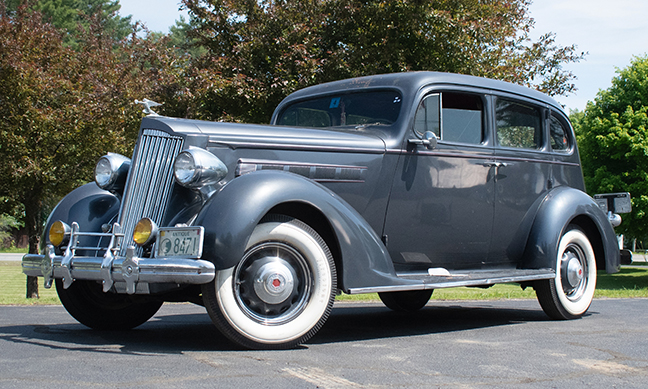 1936 Packard Model 120